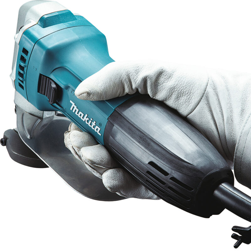 Листовые ножницы по металлу Makita JS1602