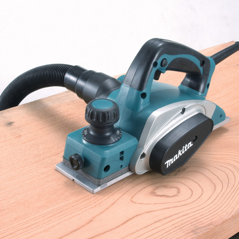 Рубанок Makita KP0800