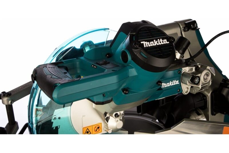 Торцовочная пила Makita LS1019L