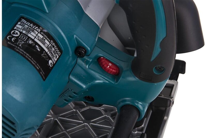 Пила дисковая Makita SP 6000