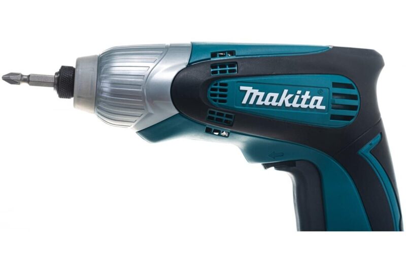 Ударный шуруповерт Makita TD0100