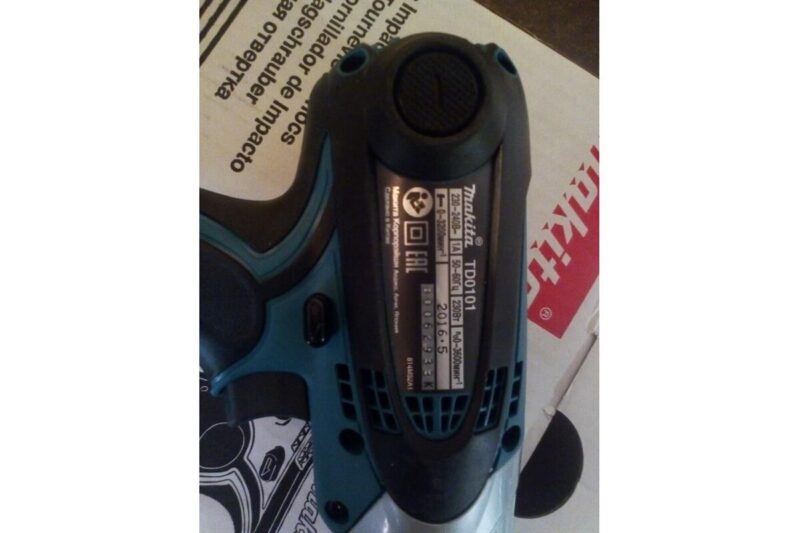 Ударный шуруповерт Makita TD0101