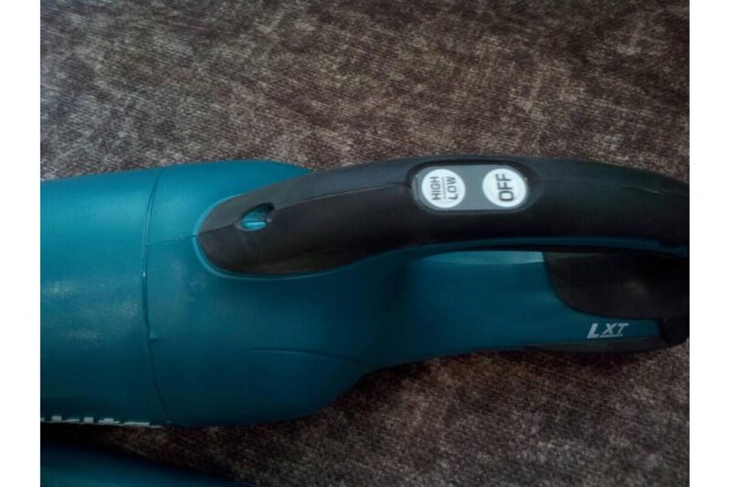 Пылесос Makita DCL181FZ