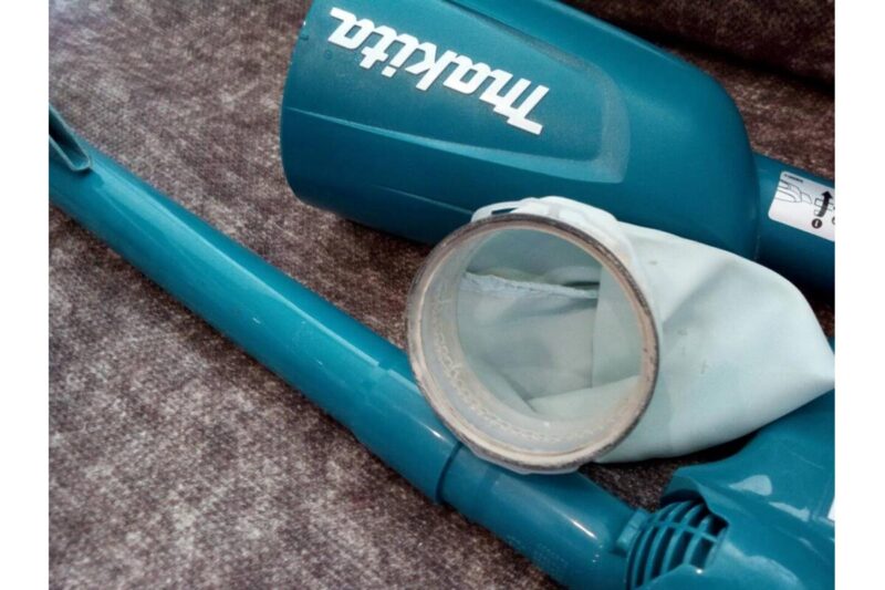 Пылесос Makita DCL181FZ