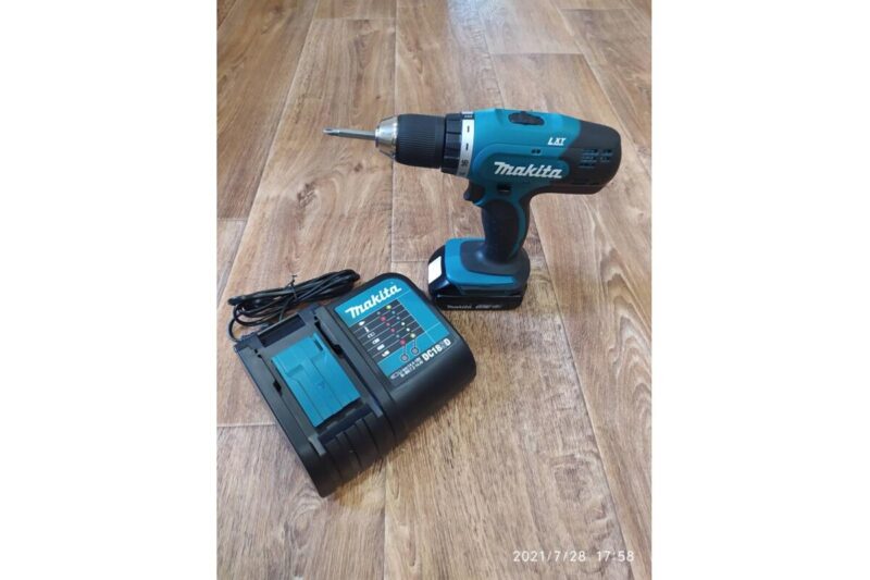 Аккумуляторная дрель-шуруповерт Makita DDF453SYX5