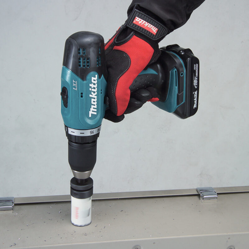 Аккумуляторная дрель-шуруповерт Makita DDF453SYX5