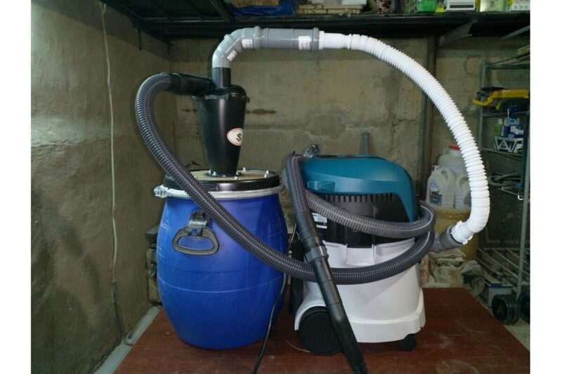 Пылесос Makita VC2512L