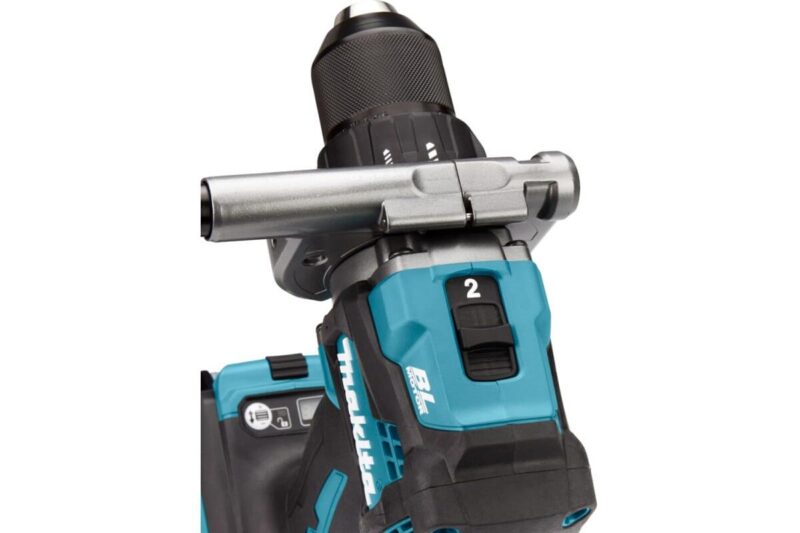 Аккумуляторная дрель-шуруповерт Makita XGT BL 40В DF001GZ