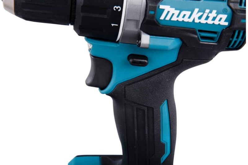 Дрель-шуруповерт Makita XGT BL/XPT DF002GZ