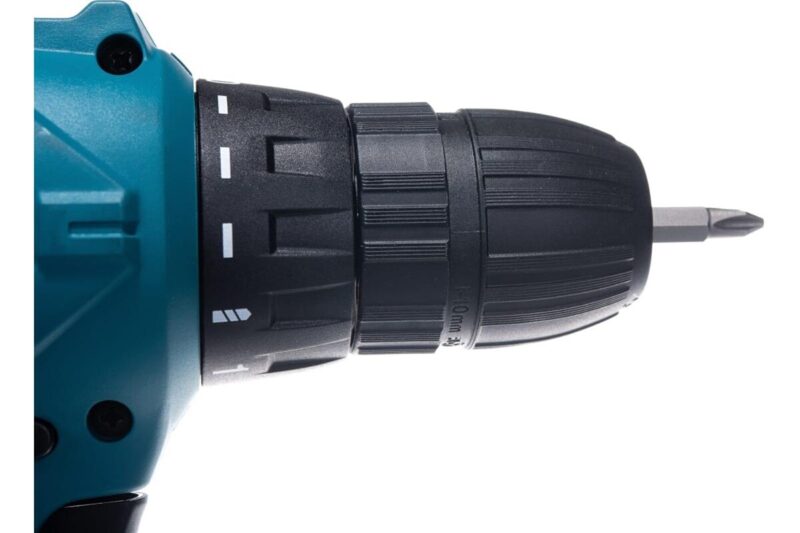 Дрель Makita DF0300