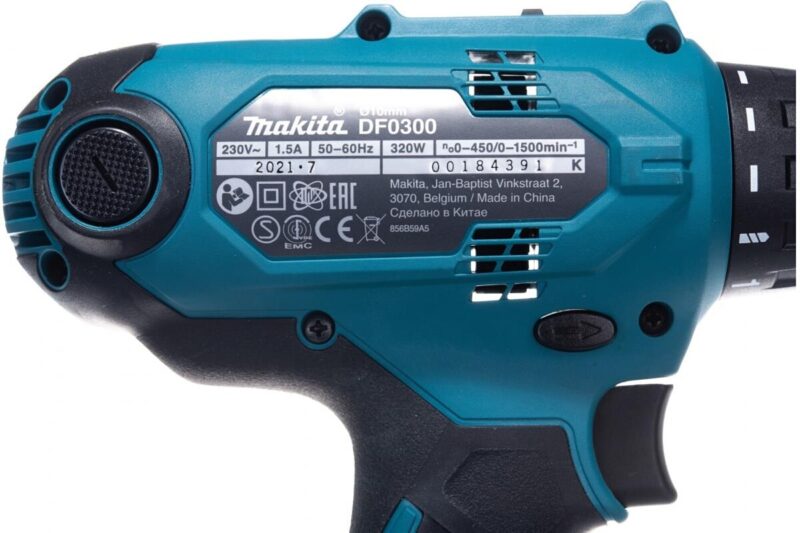 Дрель Makita DF0300