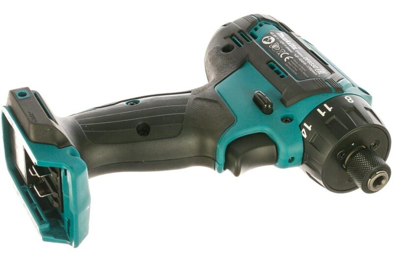 Аккумуляторная дрель-шуруповерт Makita CXT DF033DZ