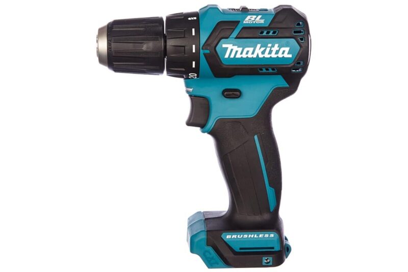 Аккумуляторная дрель-шуруповерт Makita CXT DF332DZ