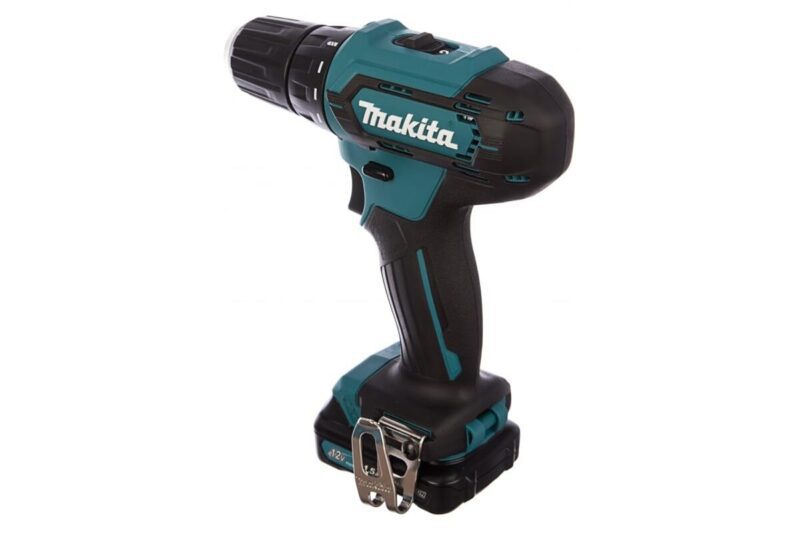 Аккумуляторная дрель-шуруповерт Makita CXT DF333DWYE4