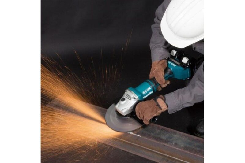 Угловая шлифмашина Makita LXT DGA900Z