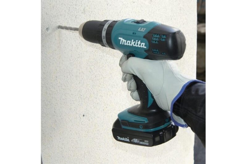 Аккумуляторная дрель-шуруповерт Makita DHP453SYE