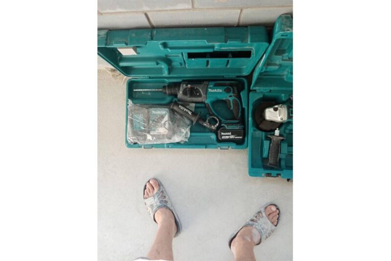 Аккумуляторный перфоратор Makita LXT DHR202RF