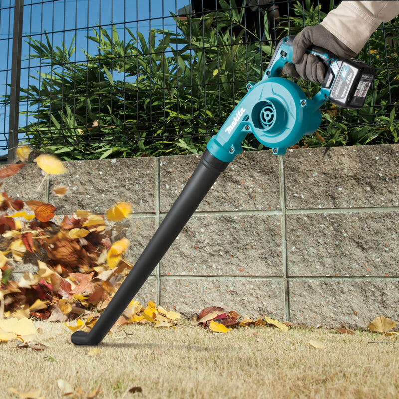 Аккумуляторная воздуходувка Makita CXT  UB101DZ