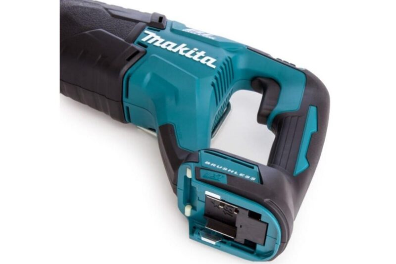 Сабельная пила Makita LXT DJR187Z