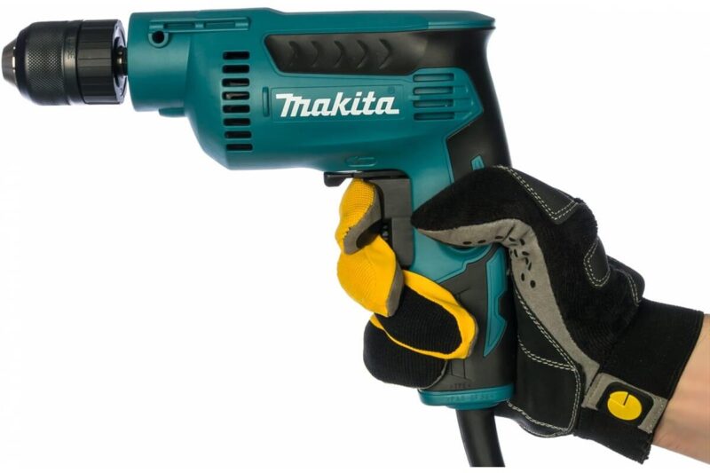 Дрель Makita DP2011