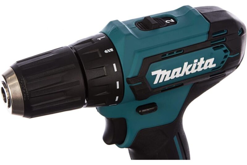 Аккумуляторная дрель-шуруповерт Makita CXT + набор бит D-31083 DF333DYX14