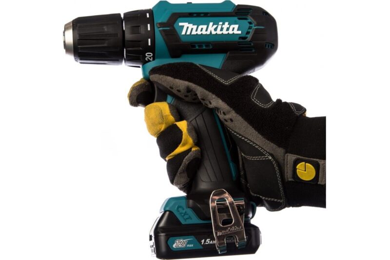 Аккумуляторная дрель-шуруповерт Makita CXT + набор бит D-31083 DF333DYX14