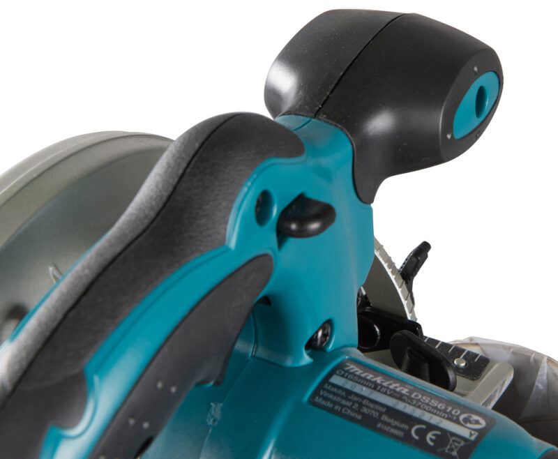 Дисковая пила Makita LXT DSS610RF