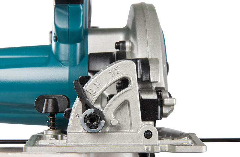 Дисковая пила Makita LXT DSS610Z