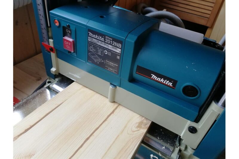 Рейсмусовый станок Makita 2012 NB