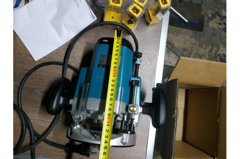 Фрезер Makita 3612 C
