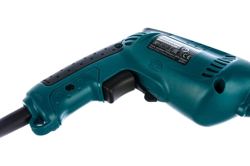 Дрель Makita 6413