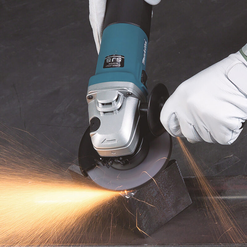 Угловая шлифмашина Makita 9565CR