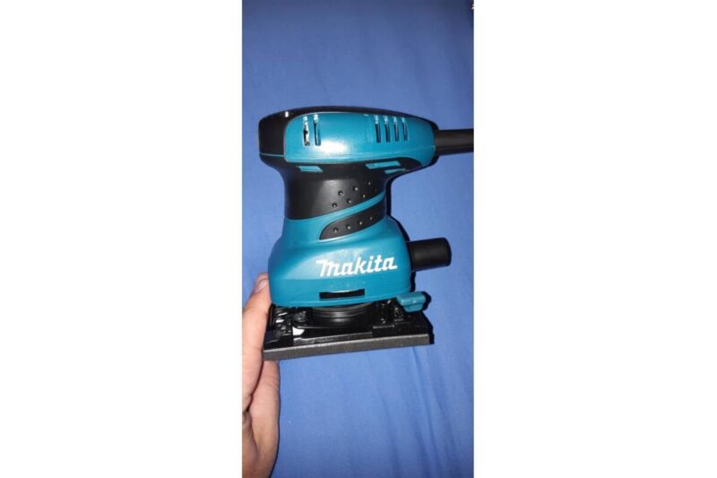 Вибрационная шлифмашина Makita BO 4555