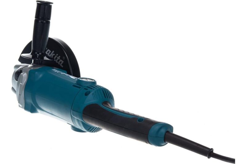 Угловая шлифмашина Makita GA7050