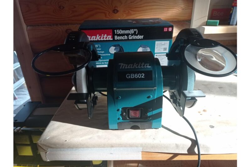 Точило Makita GB 602