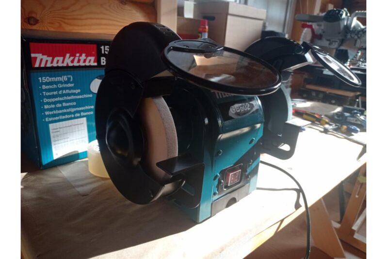 Точило Makita GB 602