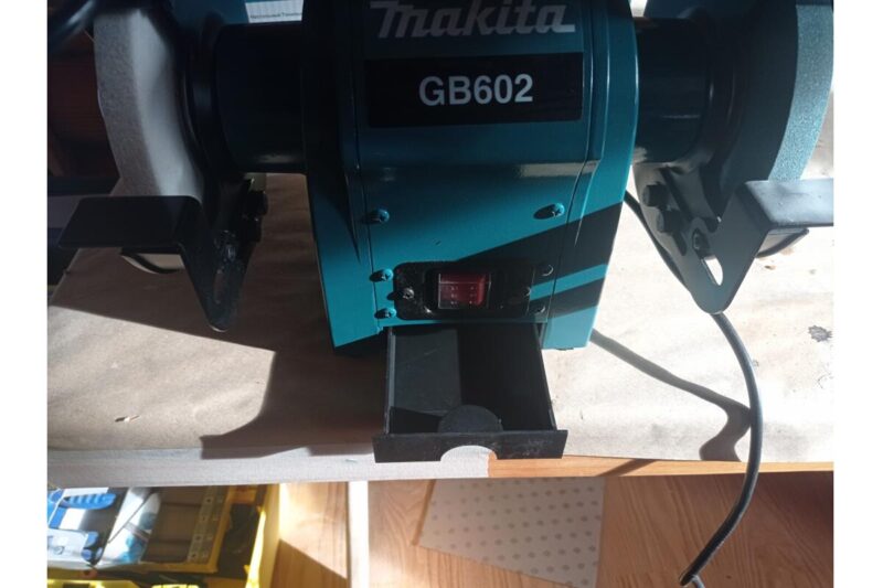 Точило Makita GB 602