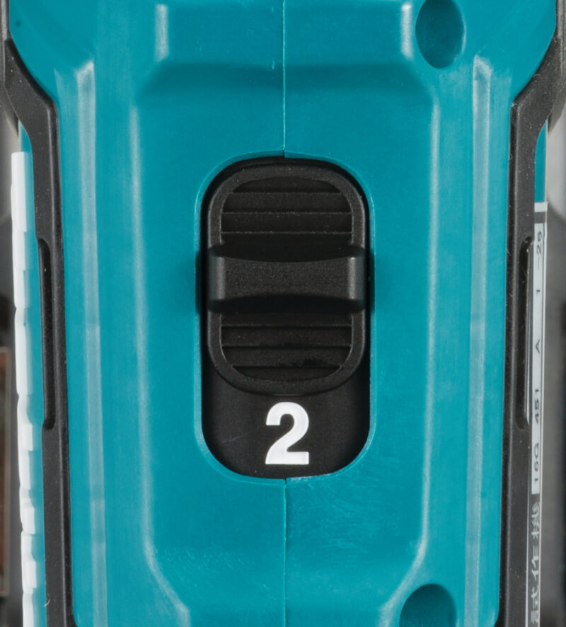 Аккумуляторная дрель-шуруповерт Makita HP333DWAE