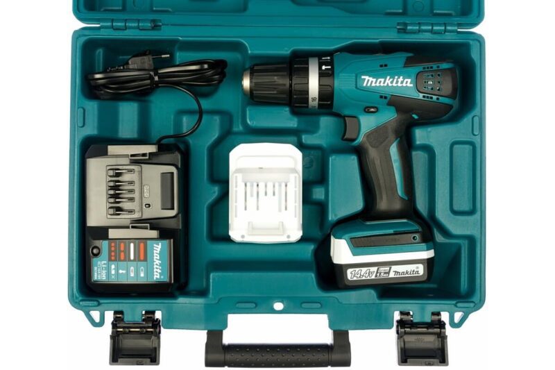 Аккумуляторная дрель-шуруповерт Makita HP347DWE