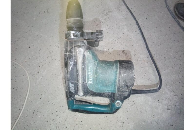 Перфоратор Makita HR 4511 C