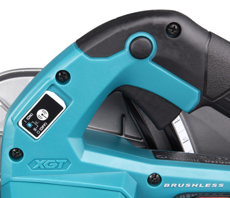 Дисковая аккумуляторная пила Makita XGT BL 40В HS009GZ