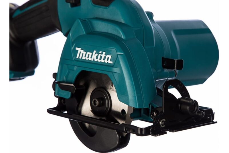 Дисковая пила Makita CXT HS301DWME