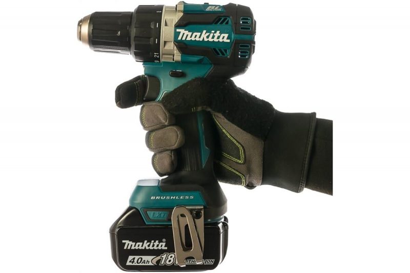 Аккумуляторная дрель-шуруповерт Makita DDF484RME