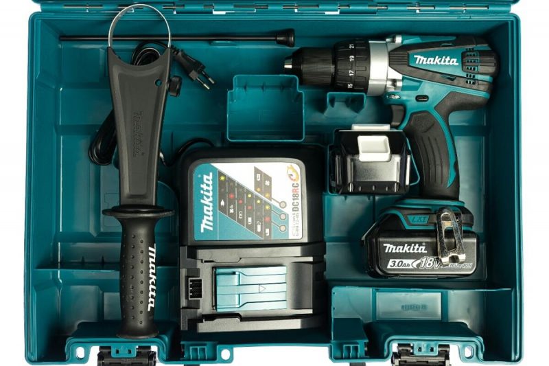 Аккумуляторная дрель-шуруповерт Makita DHP458RFE