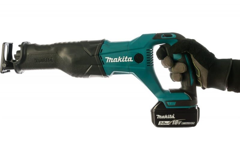 Сабельная пила Makita LXT DJR186RFE