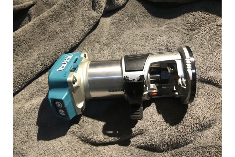Фрезер Makita LXT DRT50Z