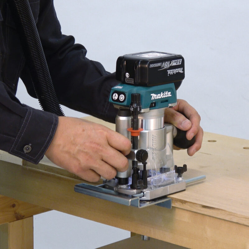 Фрезер Makita LXT DRT50Z