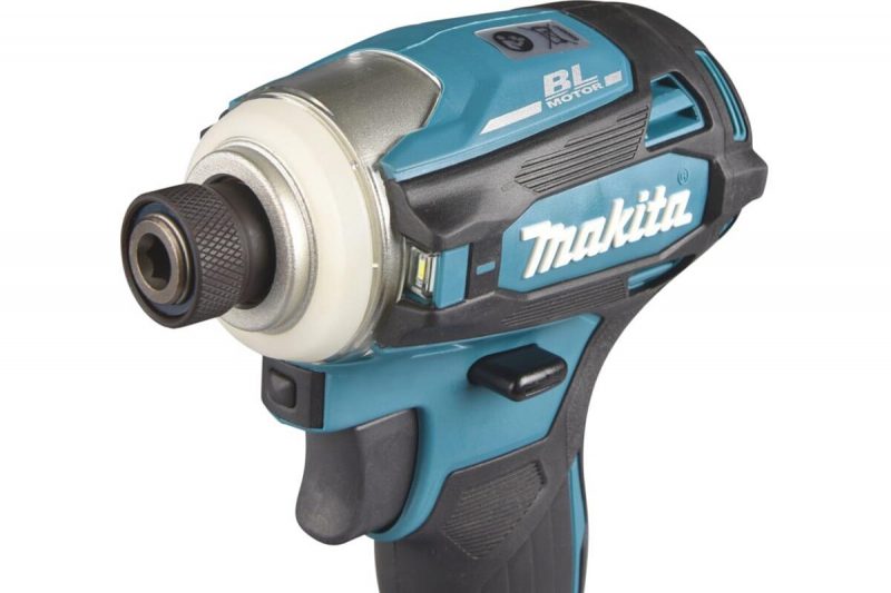 Аккумуляторный ударный бесщеточный шуруповерт Makita 180Нм, М5-М16 DTD172Z