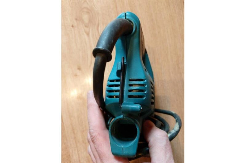 Электролобзик Makita 4329