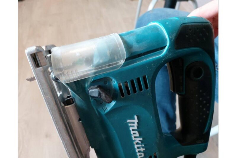 Электролобзик Makita 4329